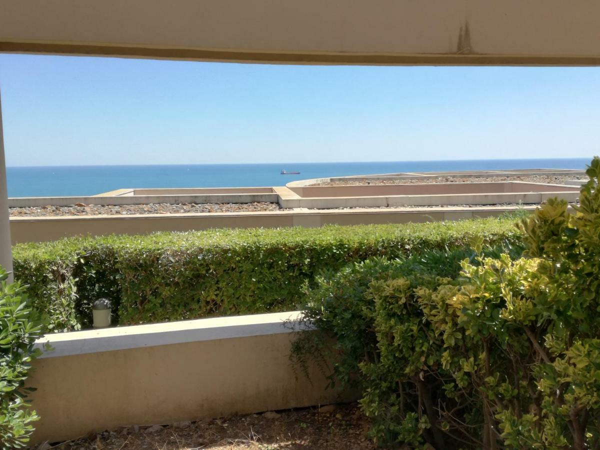 483 Chemin De Saint-Clair Apartment Сет Екстериор снимка