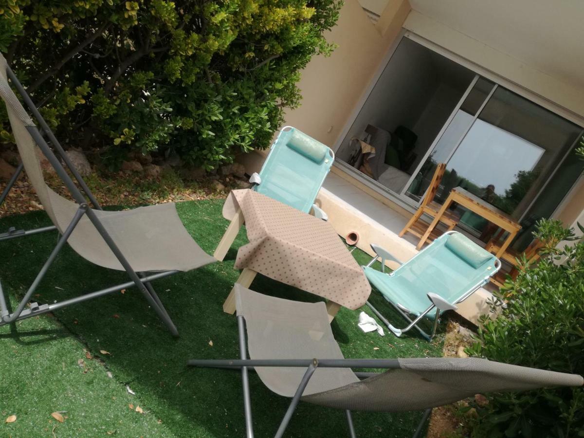 483 Chemin De Saint-Clair Apartment Сет Екстериор снимка